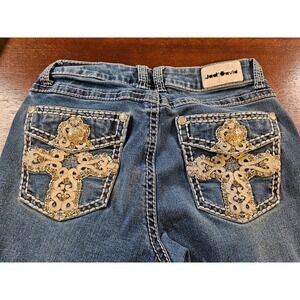 Jack David Women's Blue Jeans with Embellished Pockets Size 9 inseam 31"